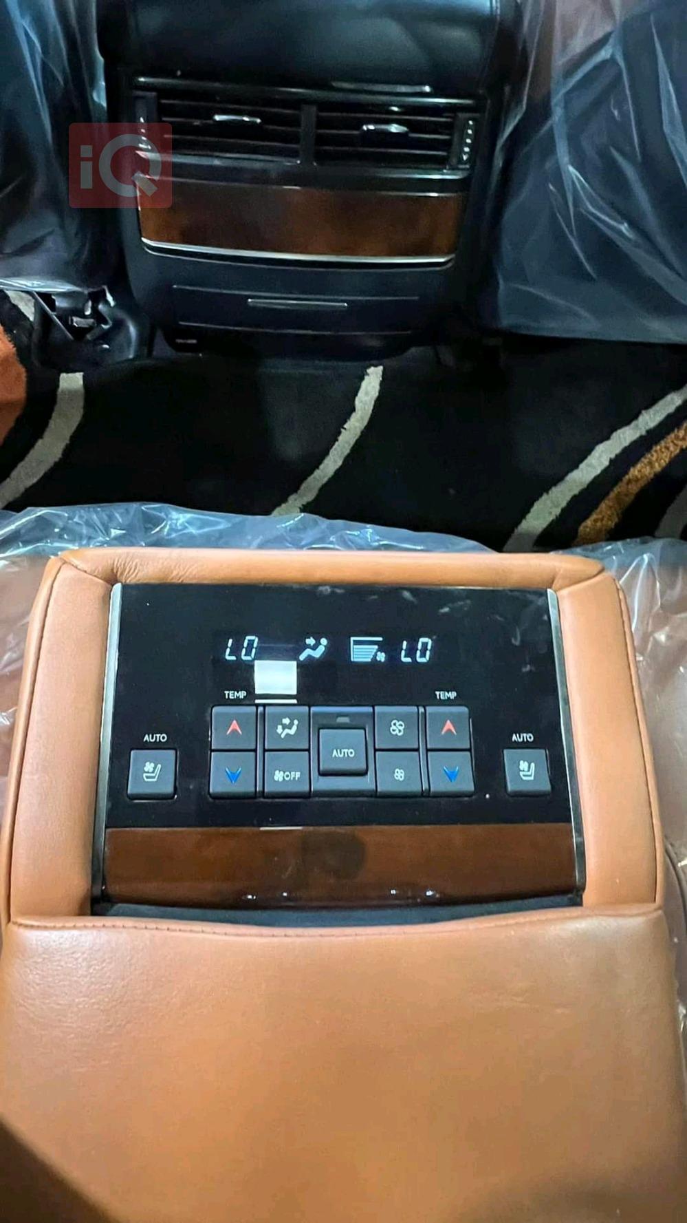 لكزس LX